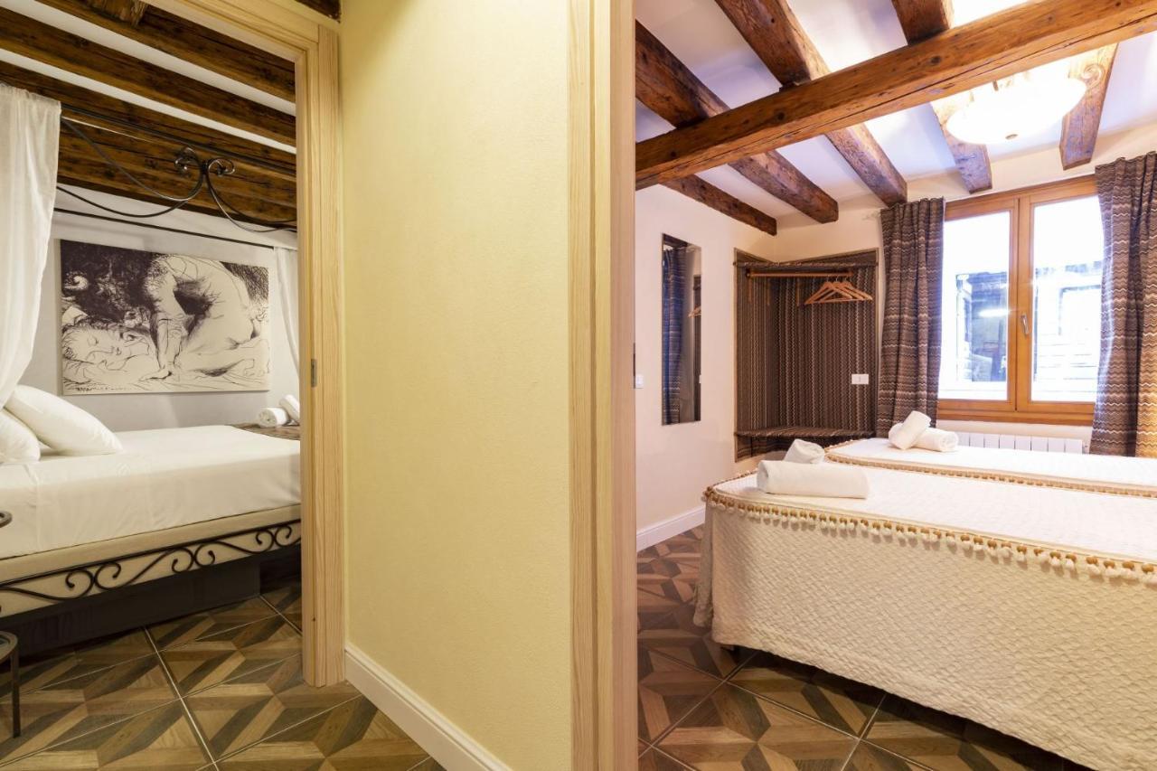 Il Nido Di San Stae Apartment เวนิส ภายนอก รูปภาพ