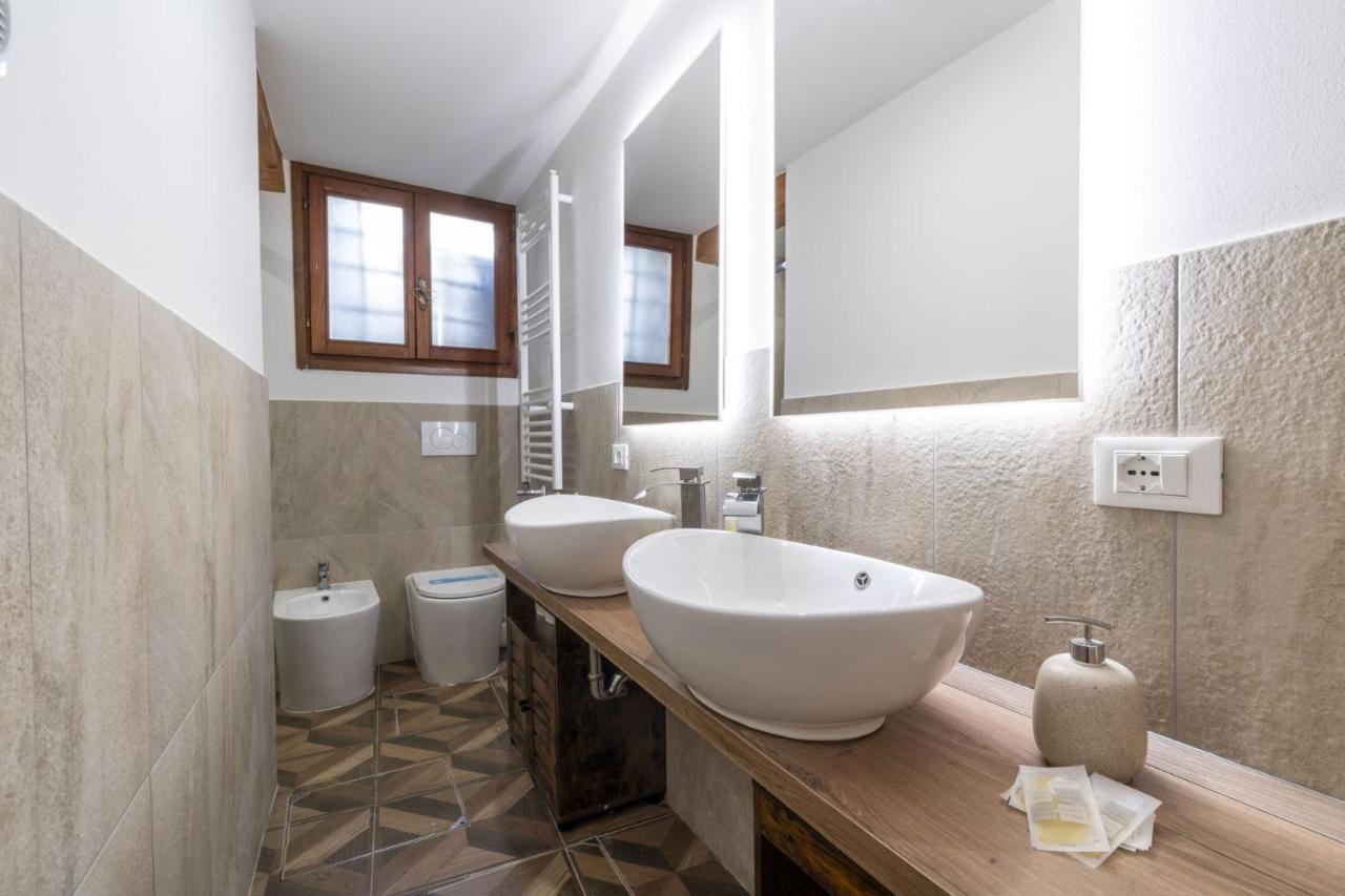 Il Nido Di San Stae Apartment เวนิส ภายนอก รูปภาพ
