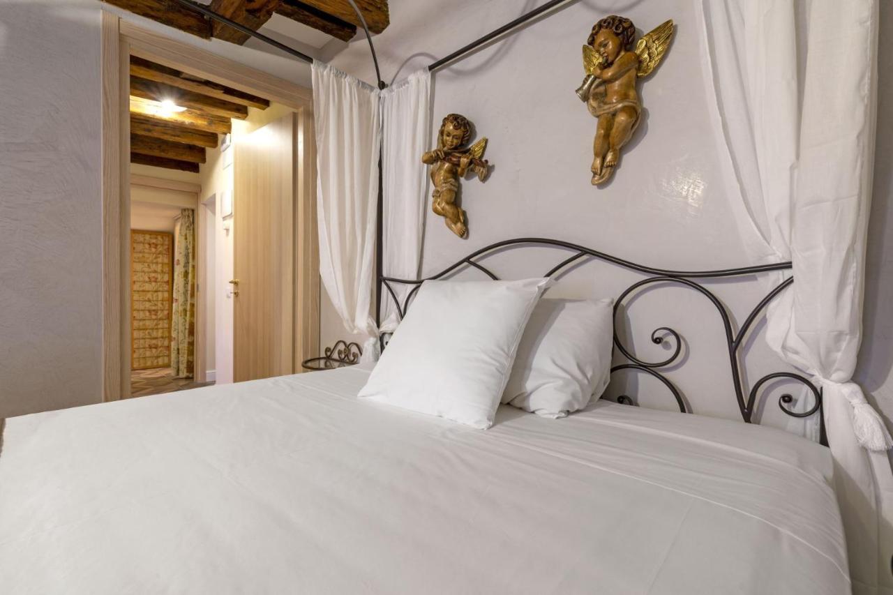 Il Nido Di San Stae Apartment เวนิส ภายนอก รูปภาพ